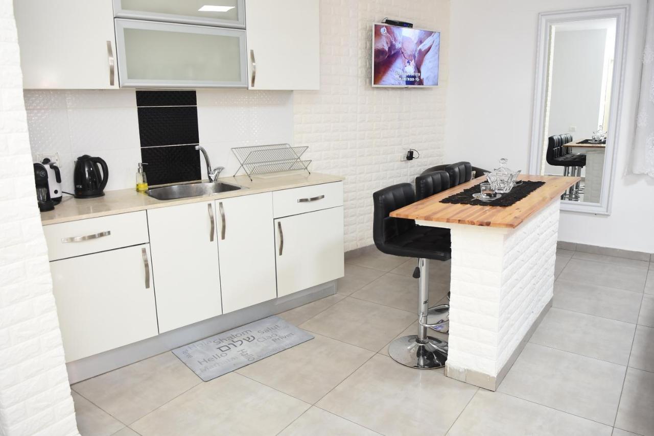 Sweet Dreams Apartment ทิเบเรียส ภายนอก รูปภาพ