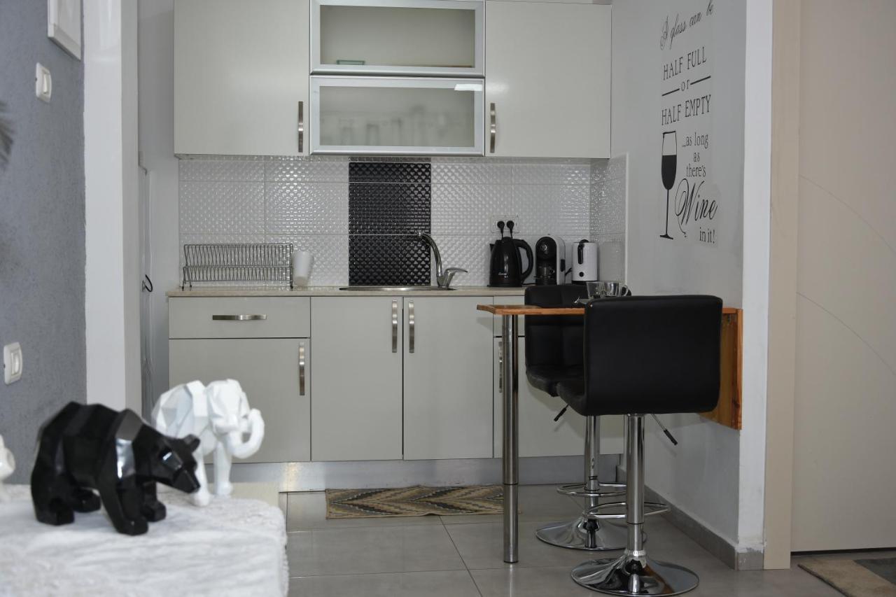 Sweet Dreams Apartment ทิเบเรียส ภายนอก รูปภาพ
